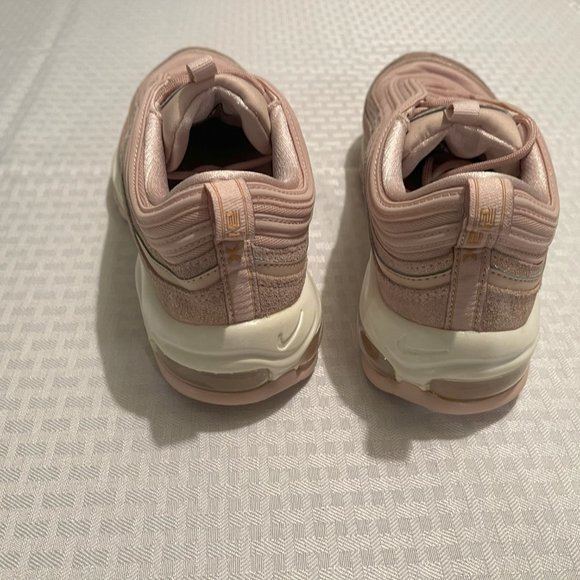 Nike air max Women’s - Picture 5 of 9